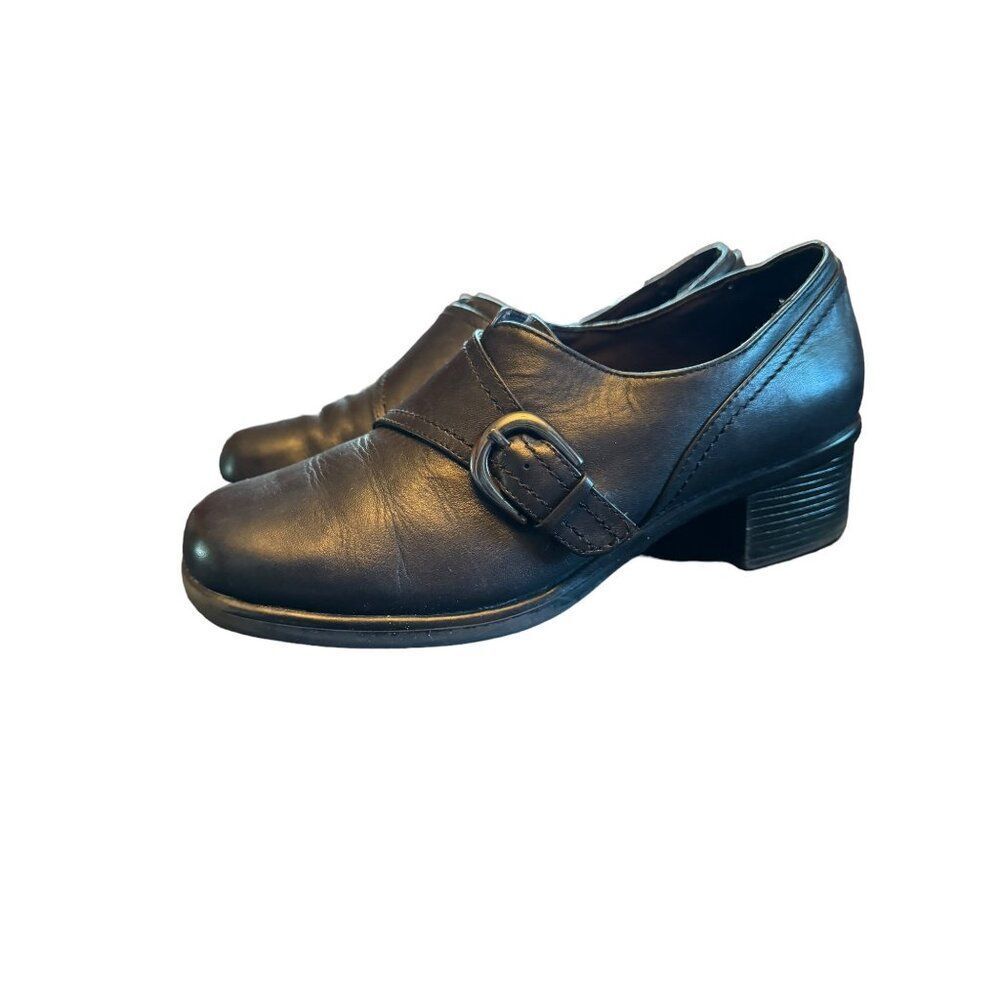 Liz Baker Women's Black Leather Slip On Heeled  Loafers With Buckle Size‎ 6.5